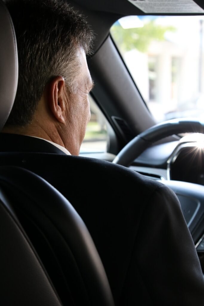 VIP Chauffeurs Winchester | Why Choose a Chauffeur Service Over a Taxi?